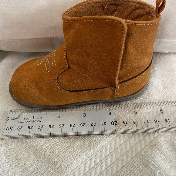 Carter’s Baby Western Style Embroidered Floral Walking Boots - Picture 9 of 16